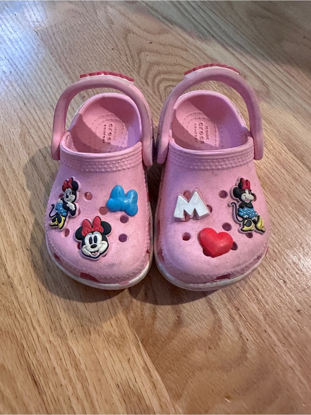 Minnie Mouse Crocs 5C
